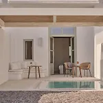 Yi Mykonos Ελιά