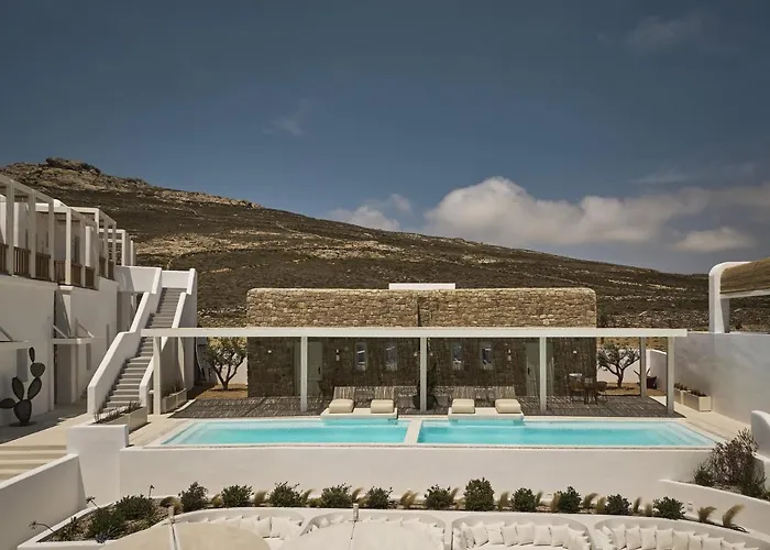 Yi Mykonos 4*