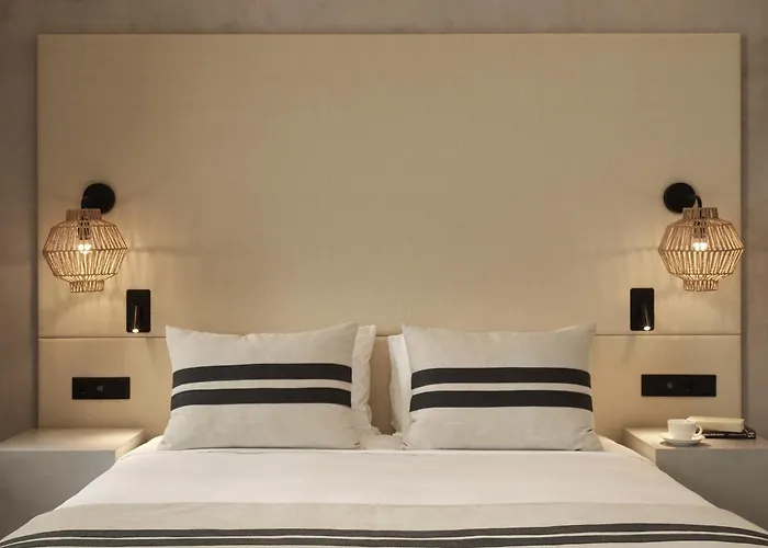 Yi Mykonos Ξενοδοχείο 4*