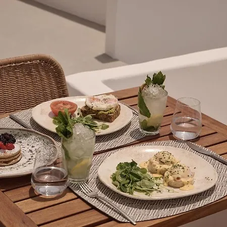 ホテル Yi Mykonos Elia (Mykonos)