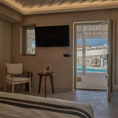 Yi Mykonos ホテル 4*