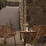 Yi Mykonos Hotel 4*